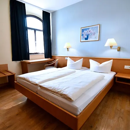 Gruener Baum 3* Dettelbach