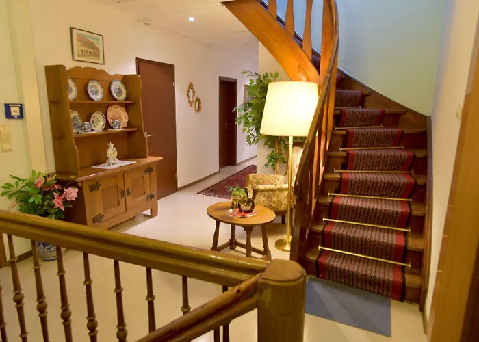 מלון Gruener Baum 3*