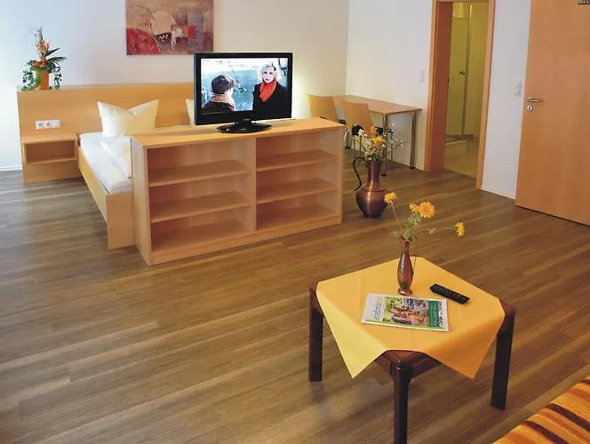 Gruener Baum 3* דטלבאך